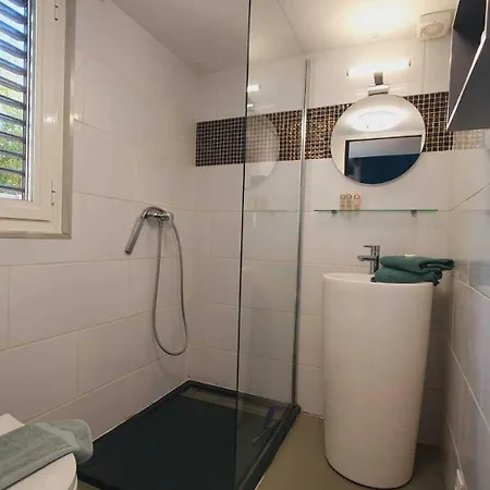 Villa Zen Piscine Privée&jacuzzi Clim Wifi - Rossiconciergerie - Linge Inclus *
